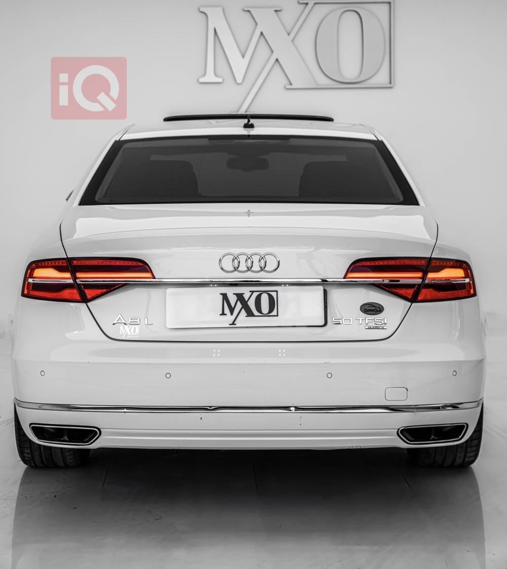 اودي A8